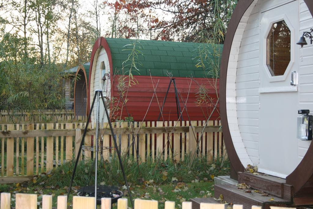 Bcc Lochness Hostel Pods Bearnock Chambre photo