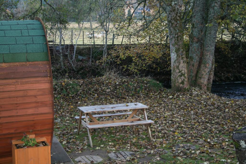 Bcc Lochness Hostel Pods Bearnock Chambre photo