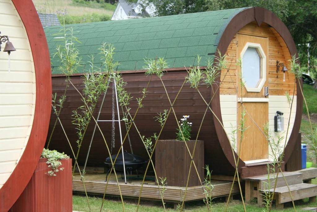 Bcc Lochness Hostel Pods Bearnock Extérieur photo